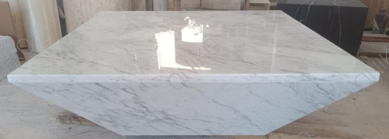 Mesa de Centro Mármol Blanco Trapecio White 100x100x35cm