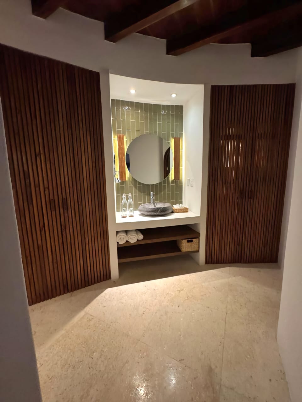 Ovalin Piedra de Rio 45x35x15cm - Oniko Stone