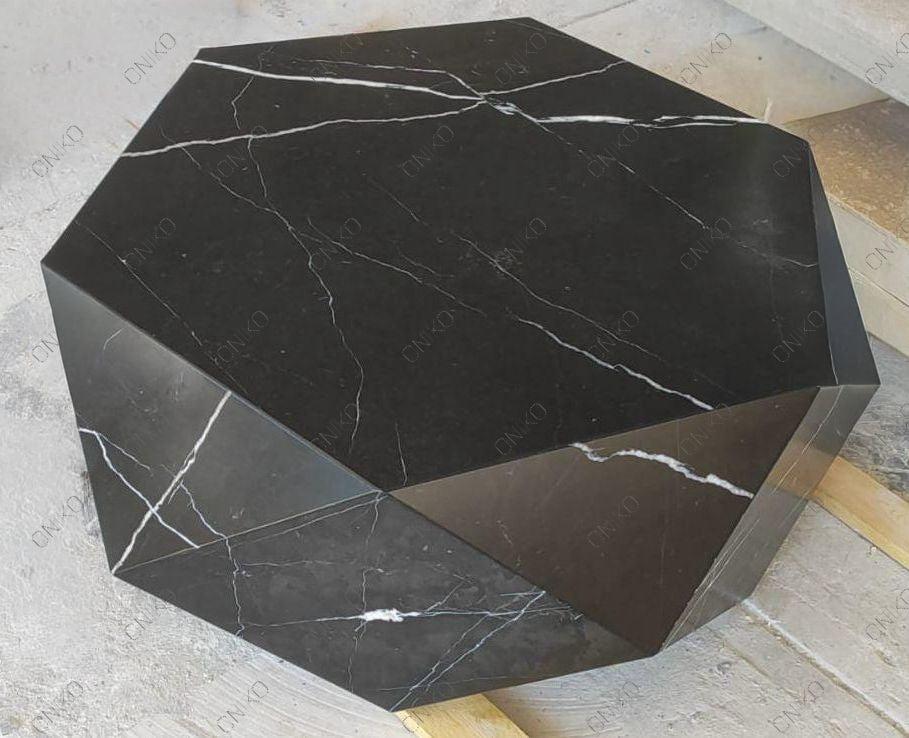 Mesa de Centro Mármol Negro Modelo Diamante